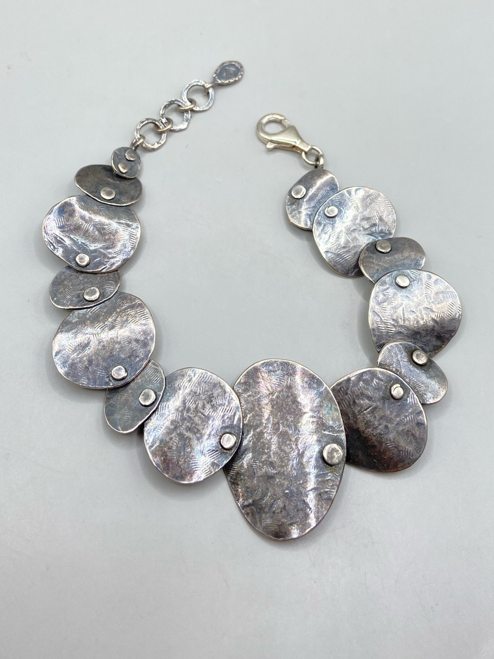 Silpada Sterling Silver Badge of Beauty Oxidized Disc Bracelet B3074